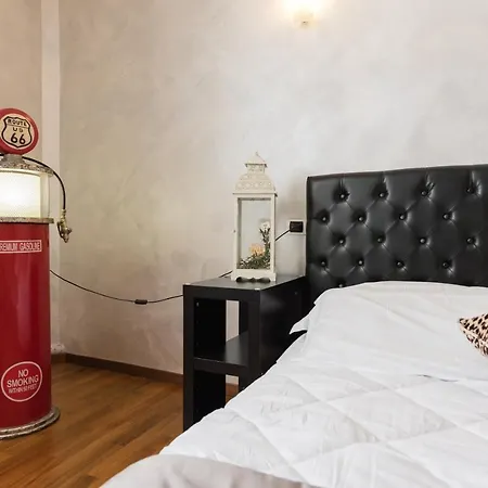 Rhome Plaza Collection Guest house